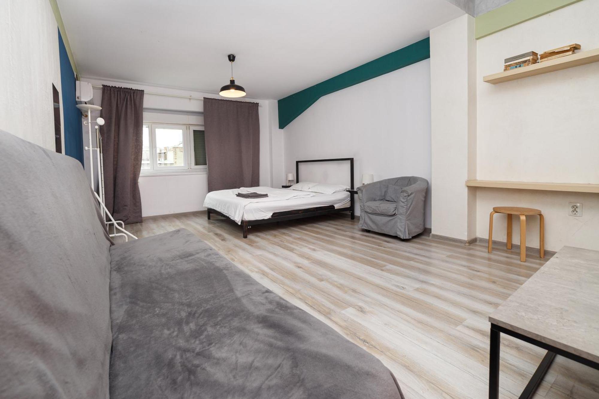 Color Apartments Old Town Center Бухарест Экстерьер фото